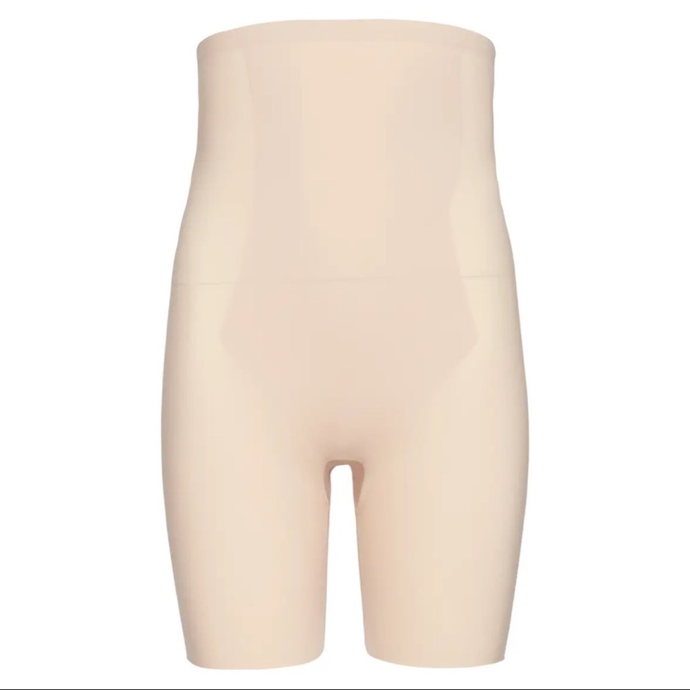 SPANX ThinstinctsHigh Waist Mid Thigh Shaper Short